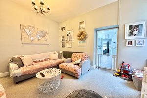 Lounge- click for photo gallery